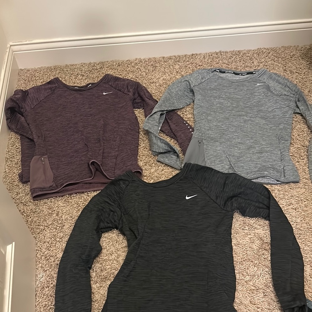 bundle of three nike long sleeve shirts